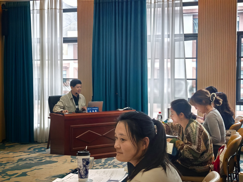 传媒与演艺学院副教授王旭晟受邀赴藏开展普通话水平测试员任职资格培训授课与考核